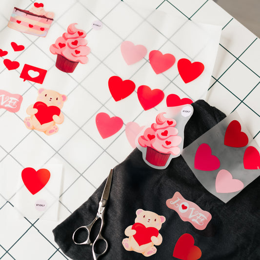 Artstickly Bügelbilder Herzen A5-Set, 2 Bögen für Kinder, Babys