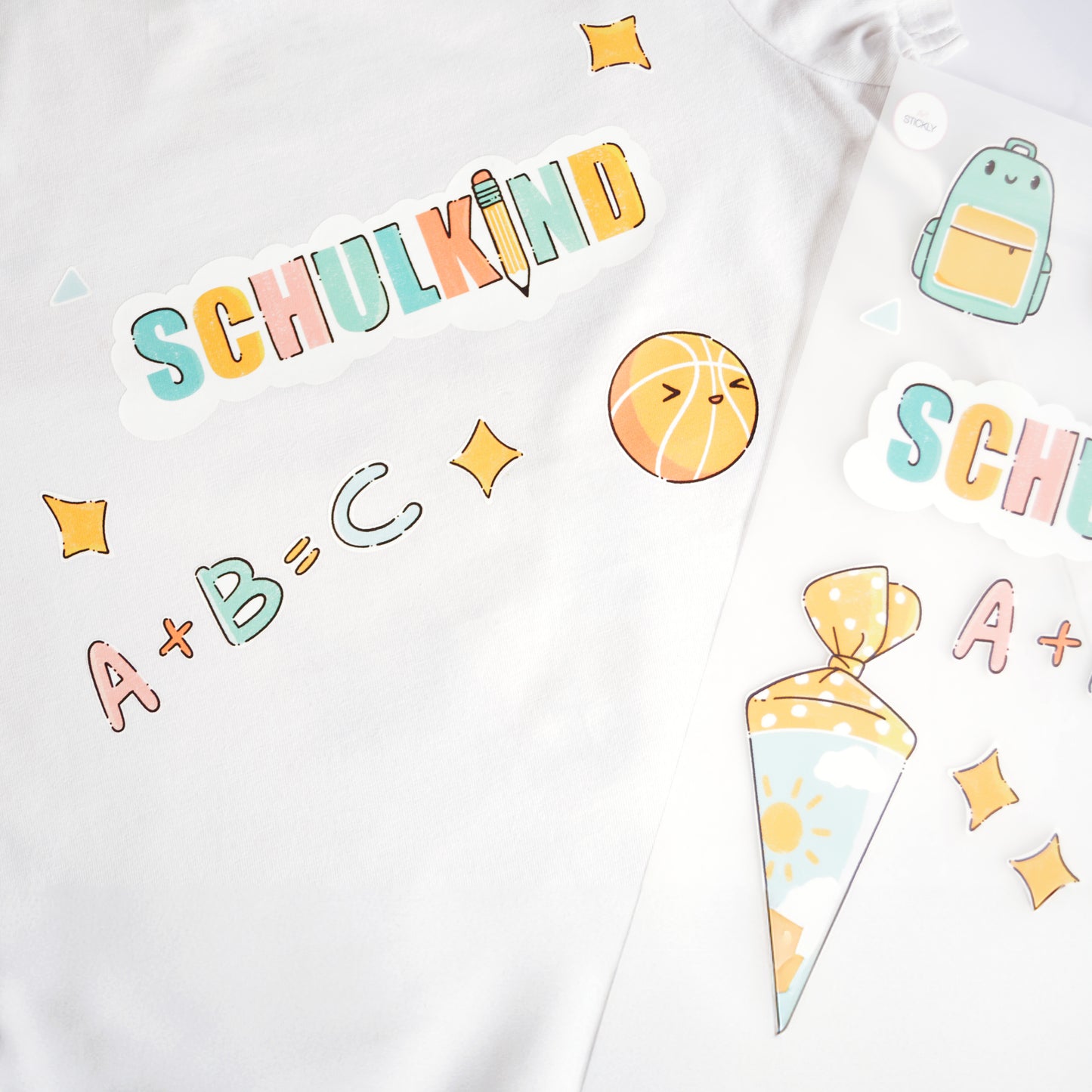 ArtStickly Bügelbilder Schulkind A4-Set für Kinder, Jungs, Mädchen