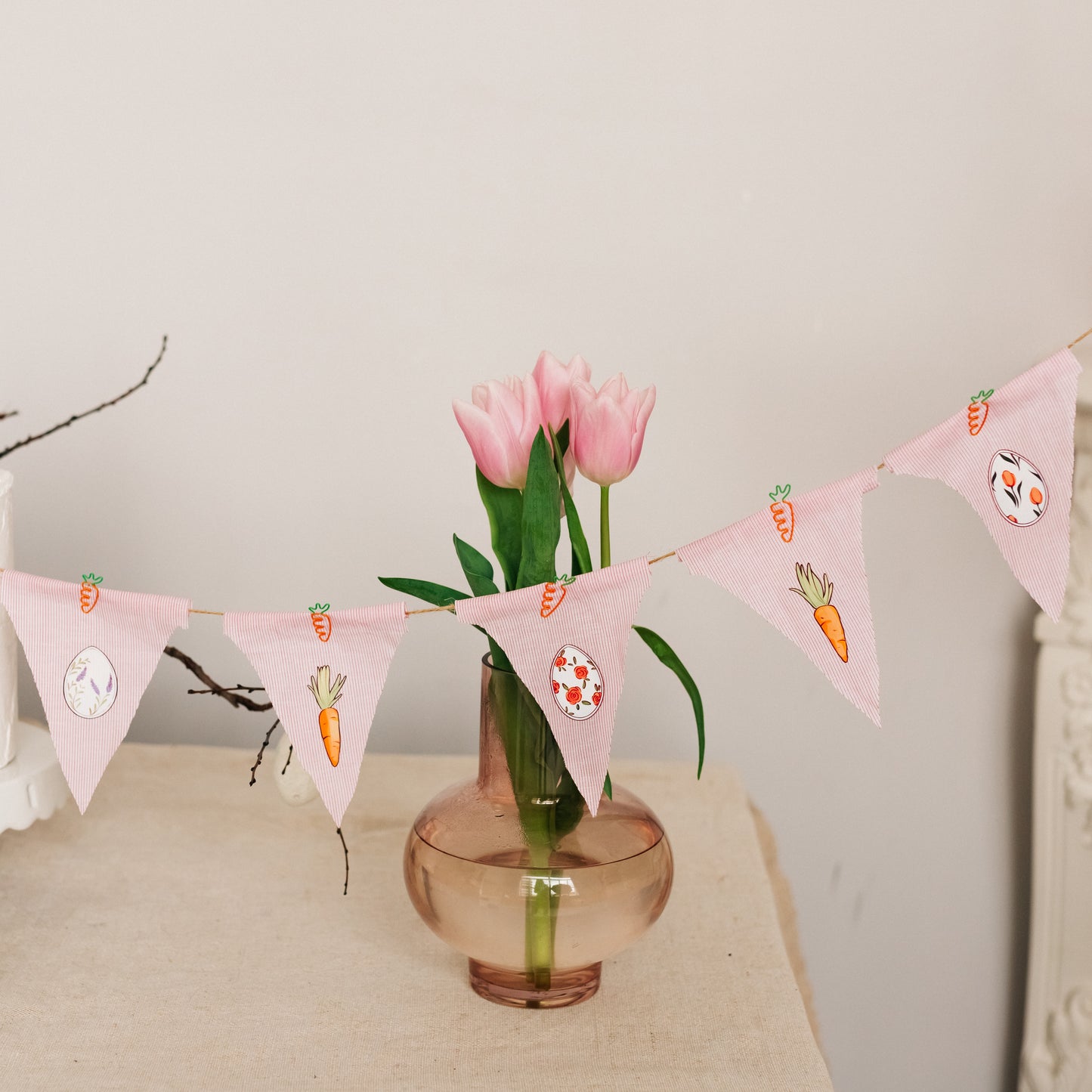 Artstickly Bügelbilder frohe Ostern, Osterhase, Ostereier, Hühner A5-Set, 2 Bögen für Kinder, Babys