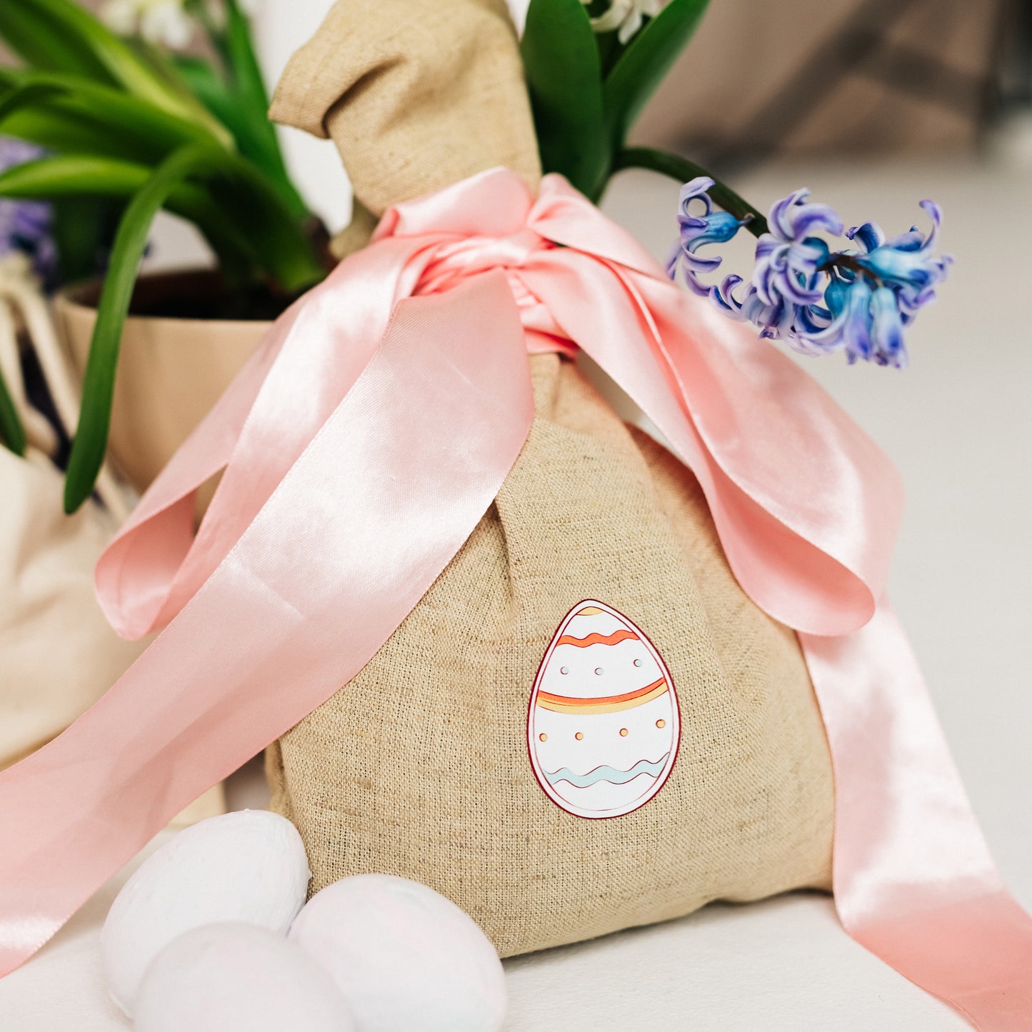 Artstickly Bügelbilder frohe Ostern, Osterhase, Ostereier, Hühner A5-Set, 2 Bögen für Kinder, Babys